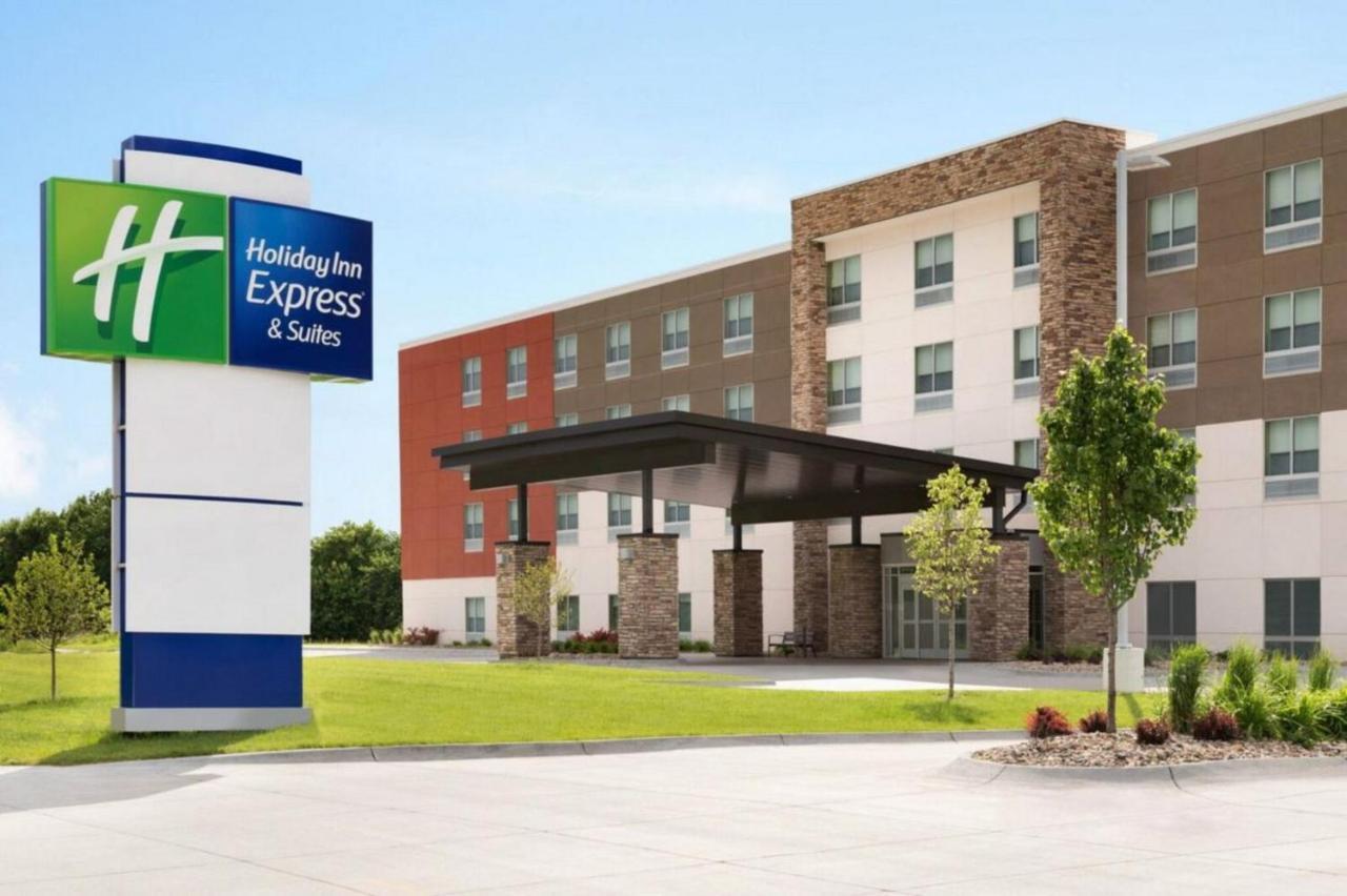 Holiday Inn Express & Suites Oscoda By Ihg 外观 照片
