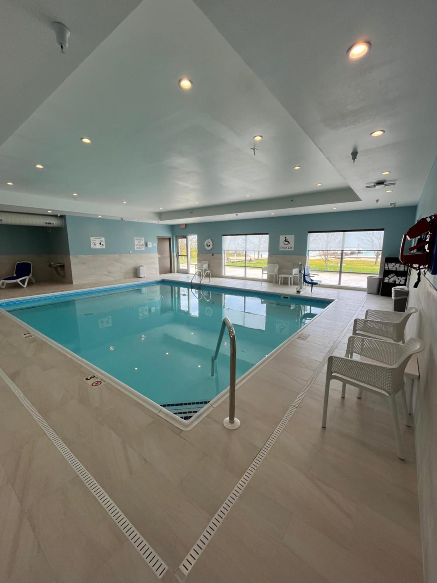Holiday Inn Express & Suites Oscoda By Ihg 外观 照片