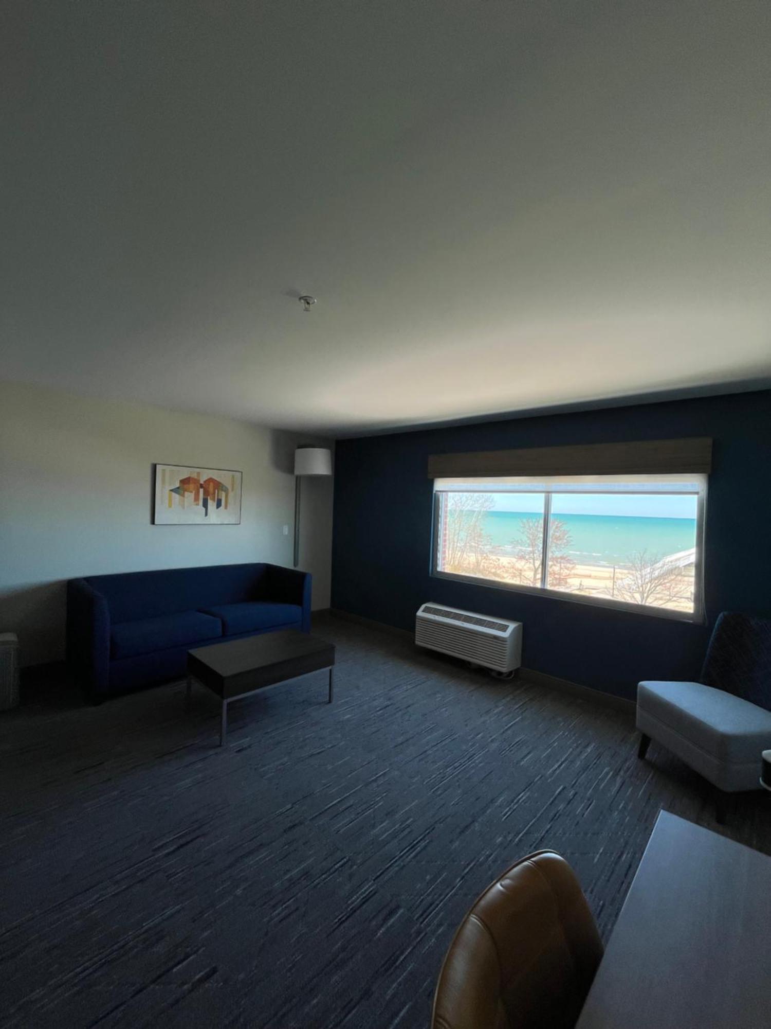 Holiday Inn Express & Suites Oscoda By Ihg 外观 照片