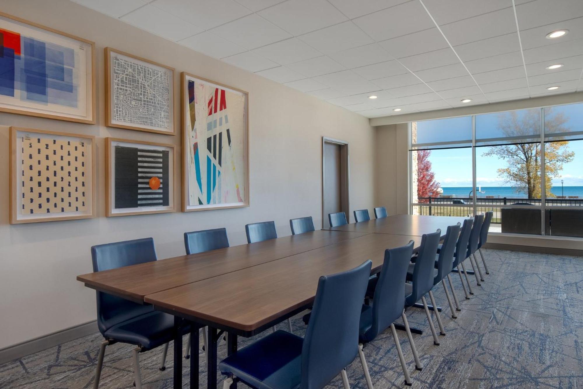 Holiday Inn Express & Suites Oscoda By Ihg 外观 照片