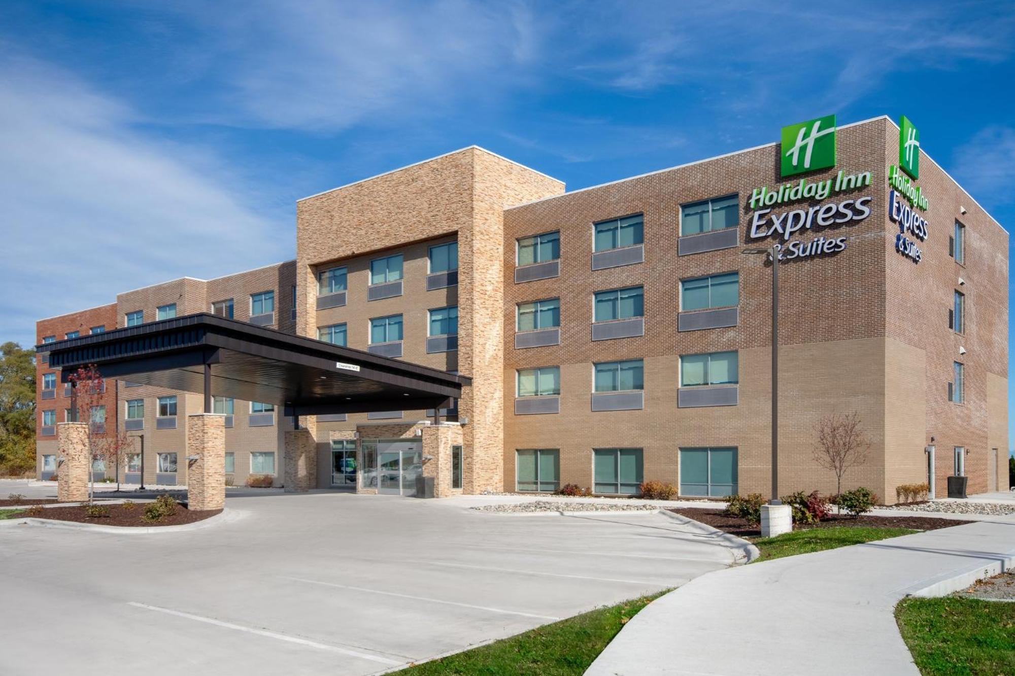 Holiday Inn Express & Suites Oscoda By Ihg 外观 照片